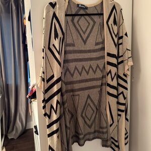 Geometric Beige and Black Poncho